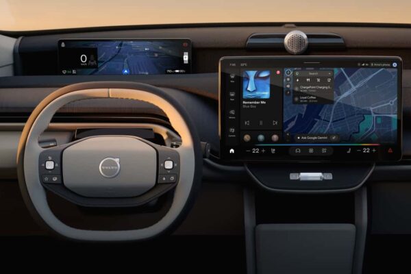 A Volvo a Google Geminivel forradalmasítja a hangvezérlést minden modellben